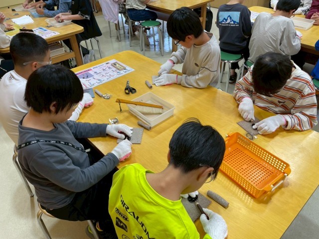 黒燿石ミュージアムにて体験！