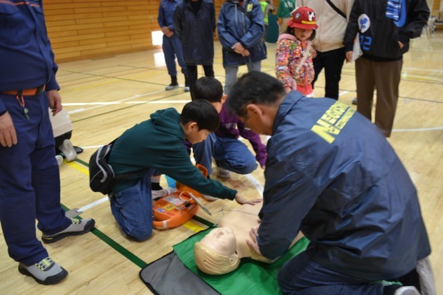 PTA顧問による心肺蘇生訓練
