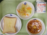 給食