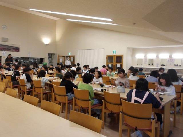 夕食