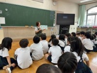 １年生へ読み聞かせ