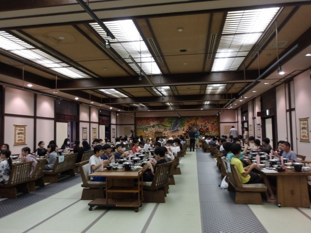 夕食