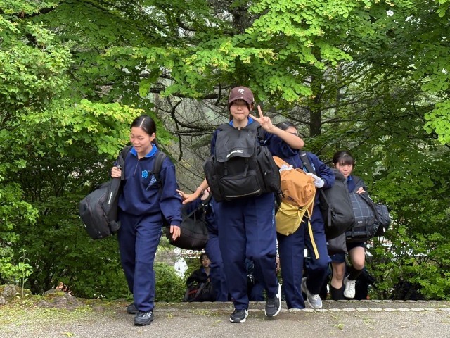 学園に到着