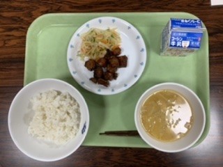 かつおの角煮