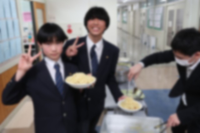食欲旺盛な上級生