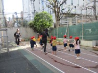 「おおかみさん」の鬼遊び