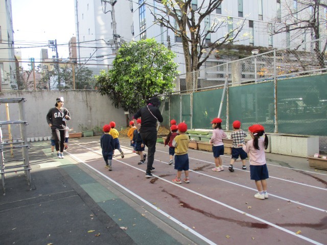 「おおかみさん」の鬼遊び