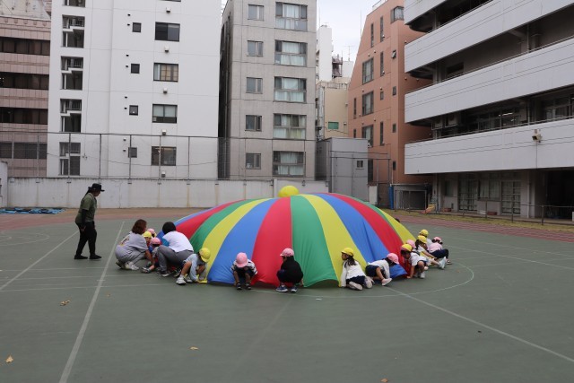 パラバルーンも登場します