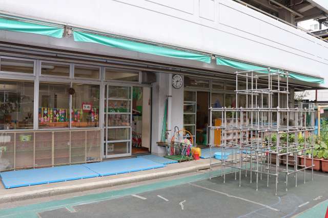 ７　園庭.JPG